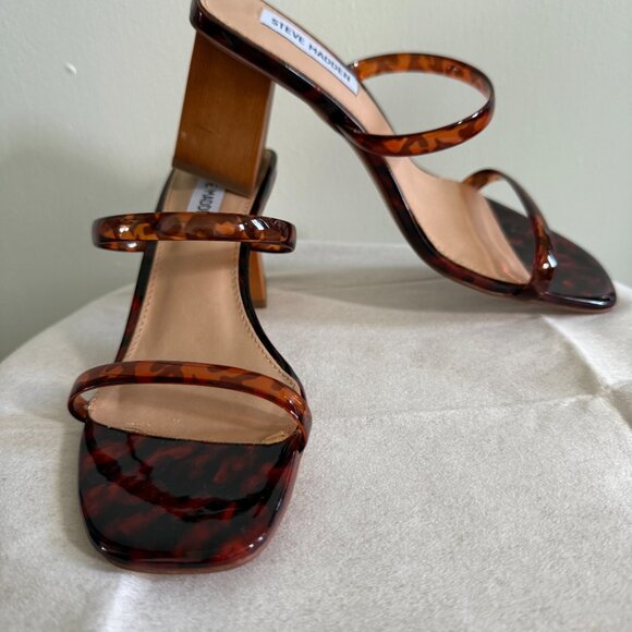 Steve Madden Honey Tort Vinyl Sandal - Picture 4 of 10